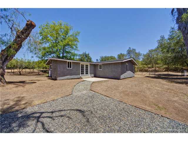 11035 Old Castle Road Valley Center, CA 92082 - Photo 5 of 5 Gallery Image 5