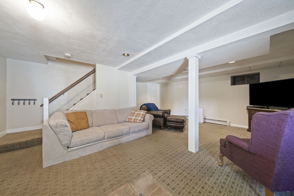24 Pontiac Road Walpole, MA 02081 - Photo 28 of 35