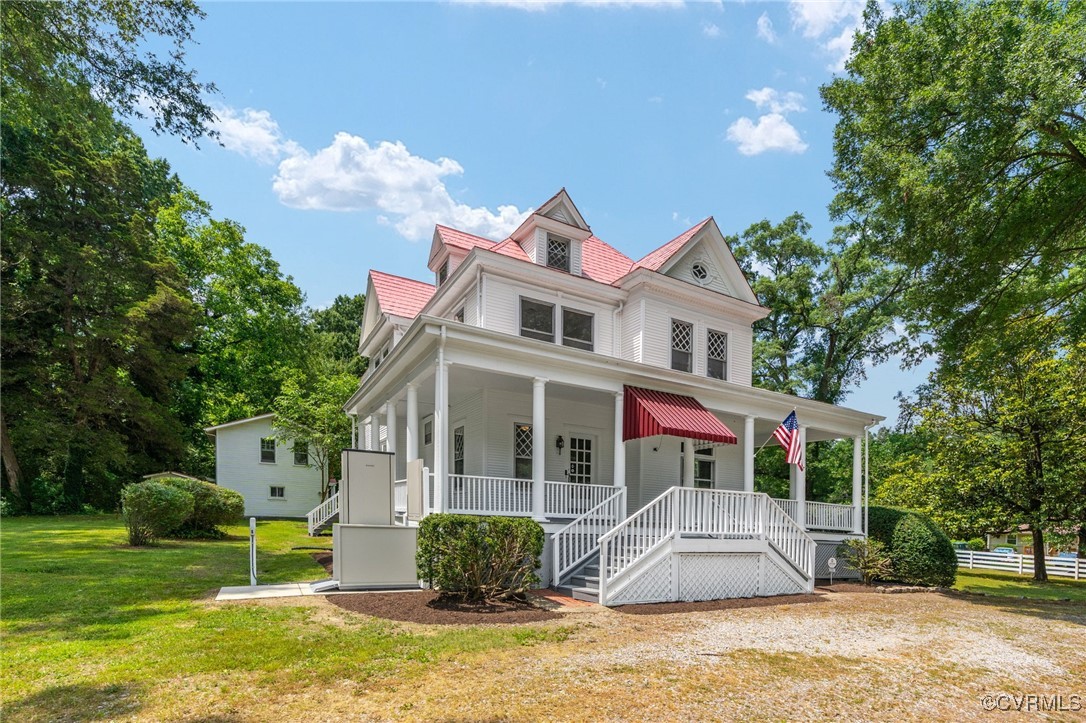 2707 Sherbourne Road Richmond, VA 23237 - Photo 3 of 50 Victorian house with covered porch, a front yard,