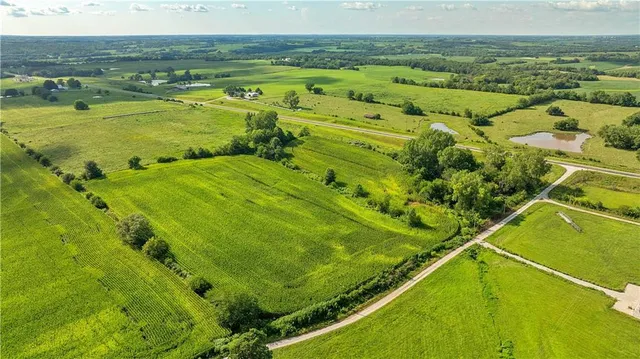 $77,000 | East 225th Lane, Ridgeway, MO 64481