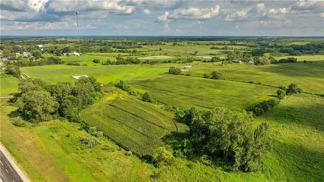 $77,000 | East 225th Lane, Ridgeway, MO 64481