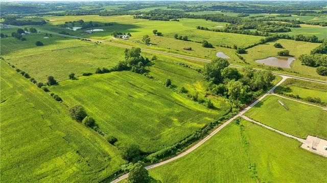 $77,000 | East 225th Lane, Ridgeway, MO 64481