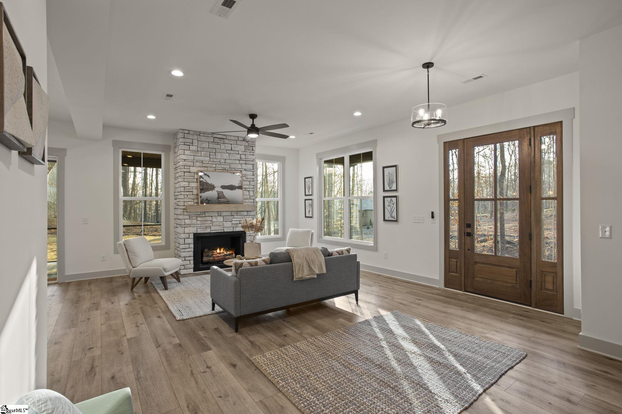 403 Boaters Row Fair Play, SC 29643 - Photo 5 of 35 Gallery Image 5