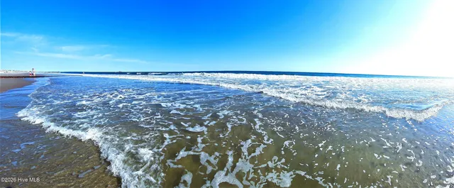 $2,500 | 113 Northeast 57th Street, Oak Island, NC 28465