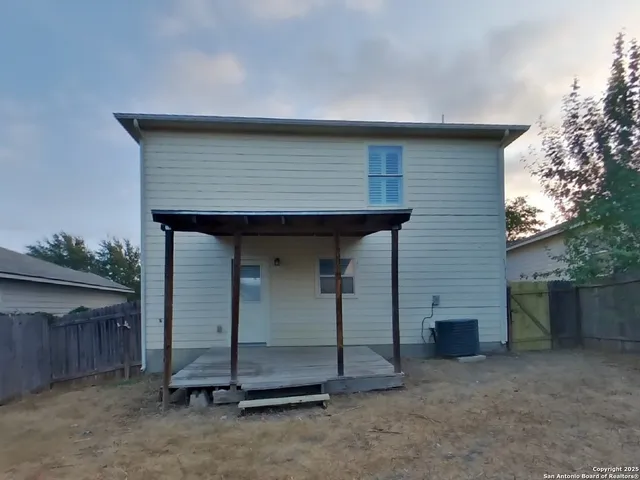 $1,359 | 5731 Butch, San Antonio, TX 78252