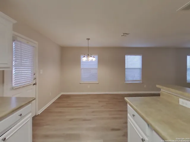 $1,359 | 5731 Butch, San Antonio, TX 78252