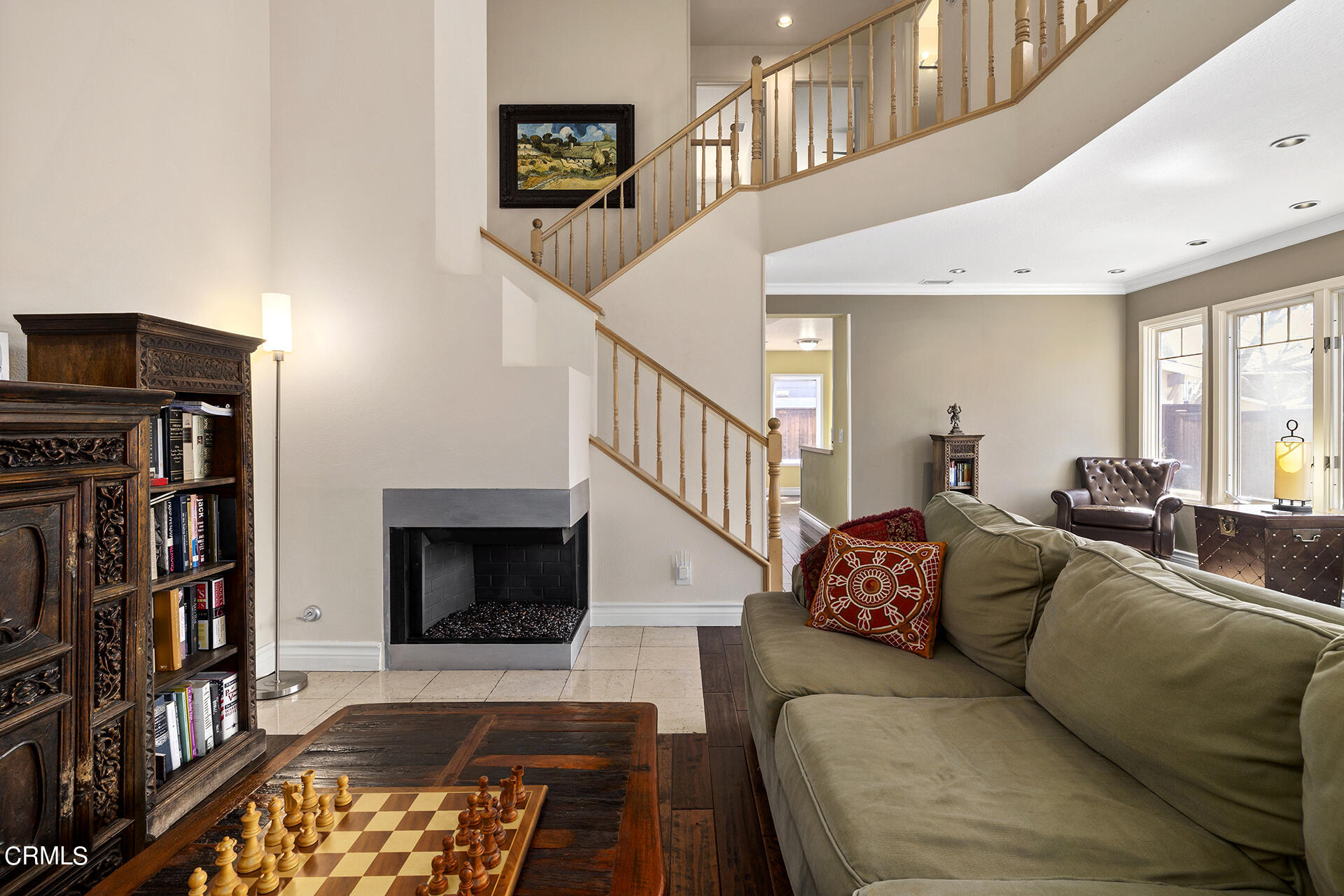1094 Rocton Drive Pasadena, CA 91107 - Photo 5 of 25 a living room with furniture fireplace and rug