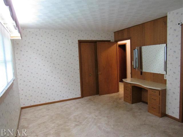 12822 Thorps Road Clinton, IL 61727 - Photo 13 of 20