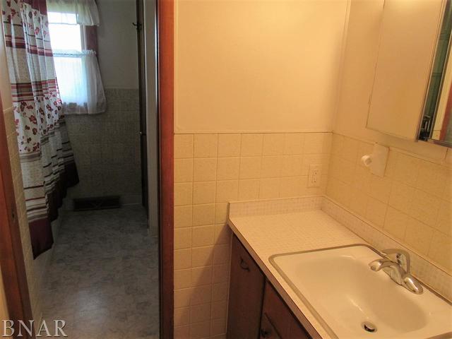 12822 Thorps Road Clinton, IL 61727 - Photo 14 of 20