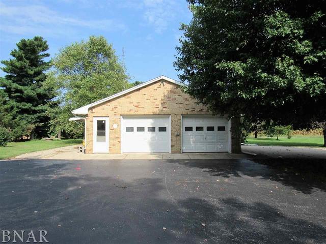 12822 Thorps Road Clinton, IL 61727 - Photo 3 of 20