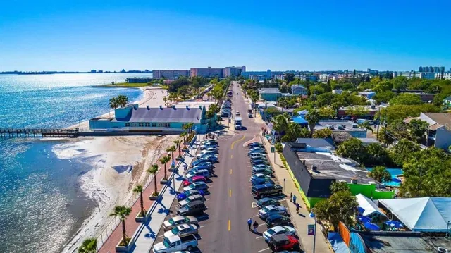 $2,250 | 5416 Delette Avenue South, St. Petersburg, FL 33707