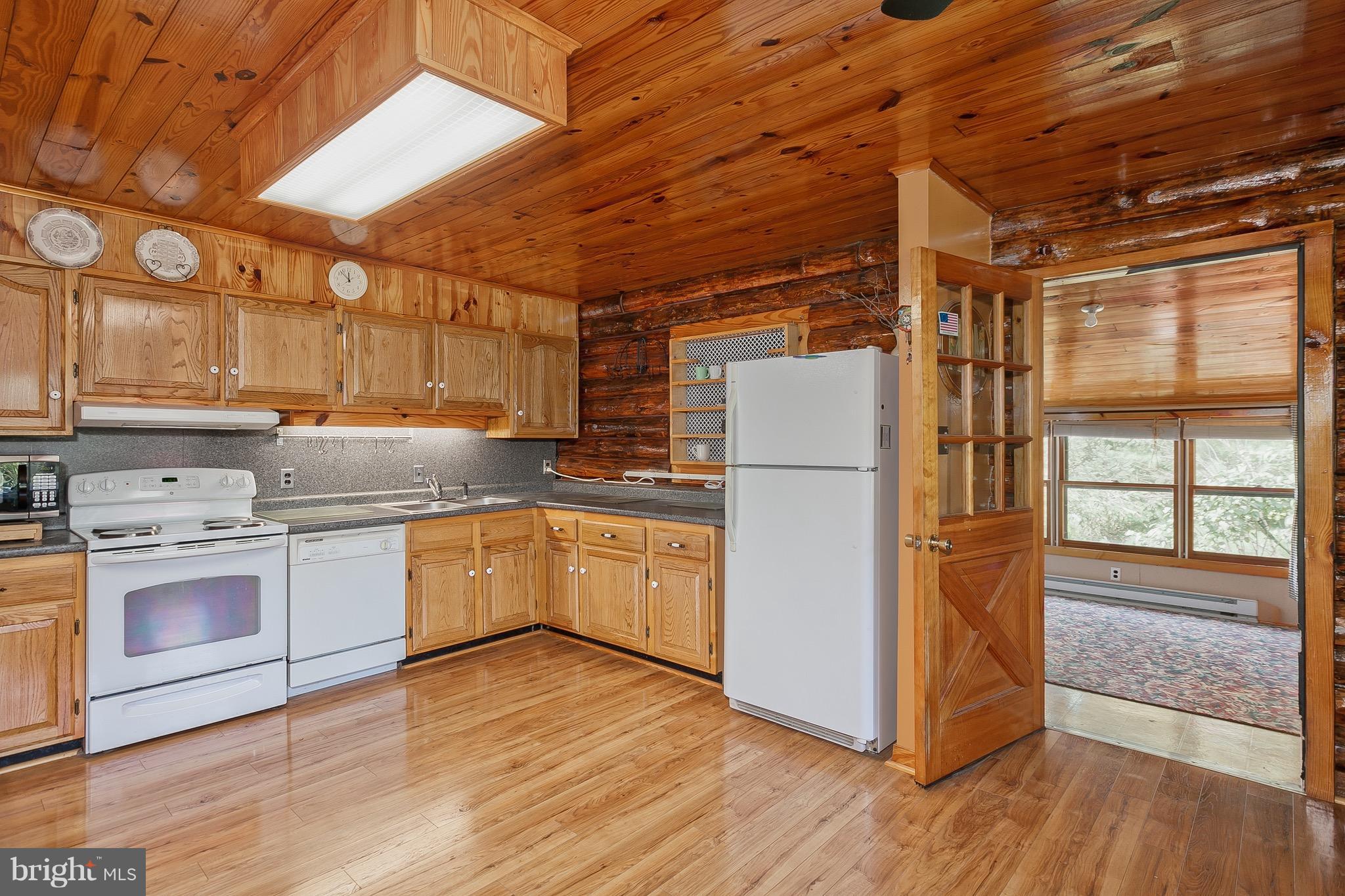 16936 Shinham Road Hagerstown, MD 21740 - Photo 16 of 30 Kitchen