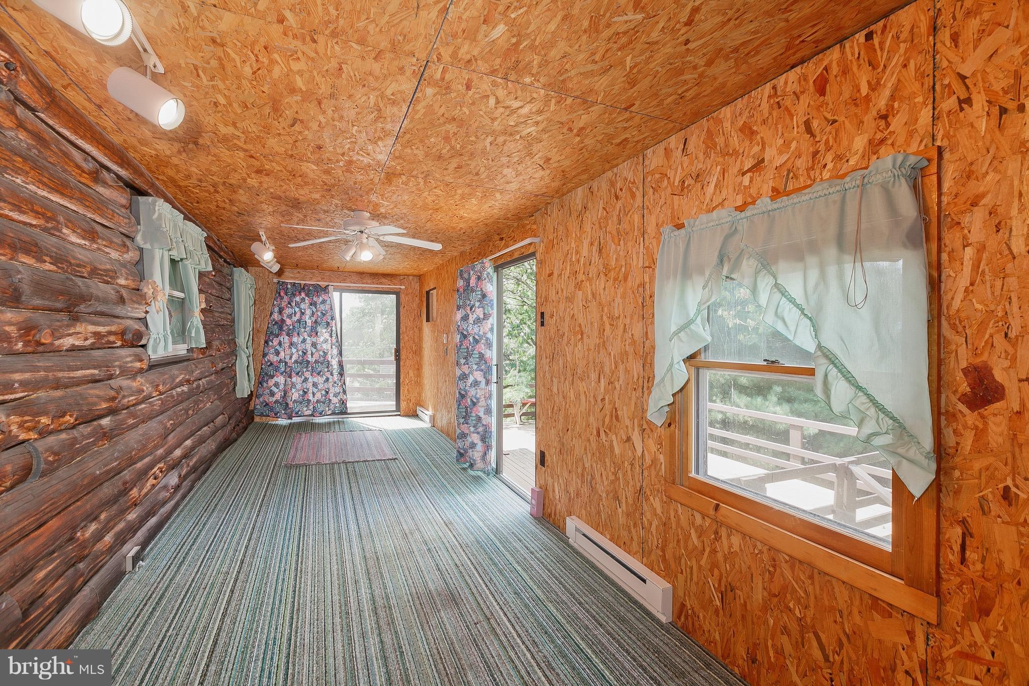 16936 Shinham Road Hagerstown, MD 21740 - Photo 23 of 30 enclosed rear porch