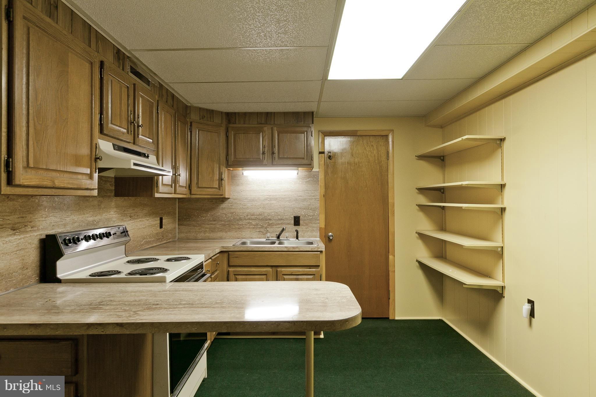 16936 Shinham Road Hagerstown, MD 21740 - Photo 25 of 30 kitchenette! great for canning, holiday cooking