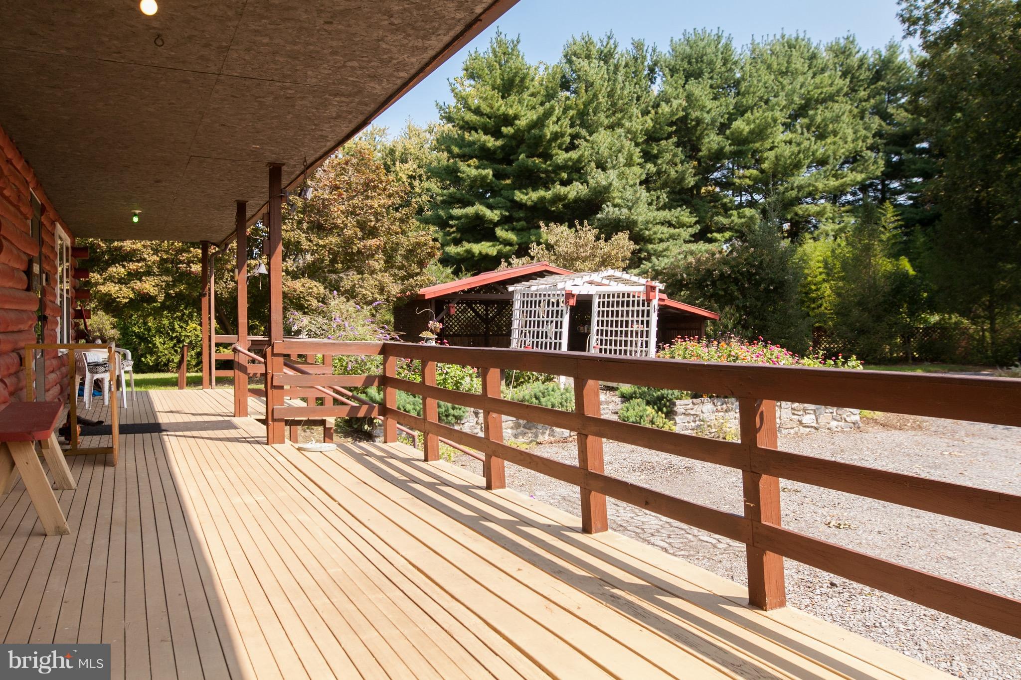 16936 Shinham Road Hagerstown, MD 21740 - Photo 7 of 30 wrap around porch