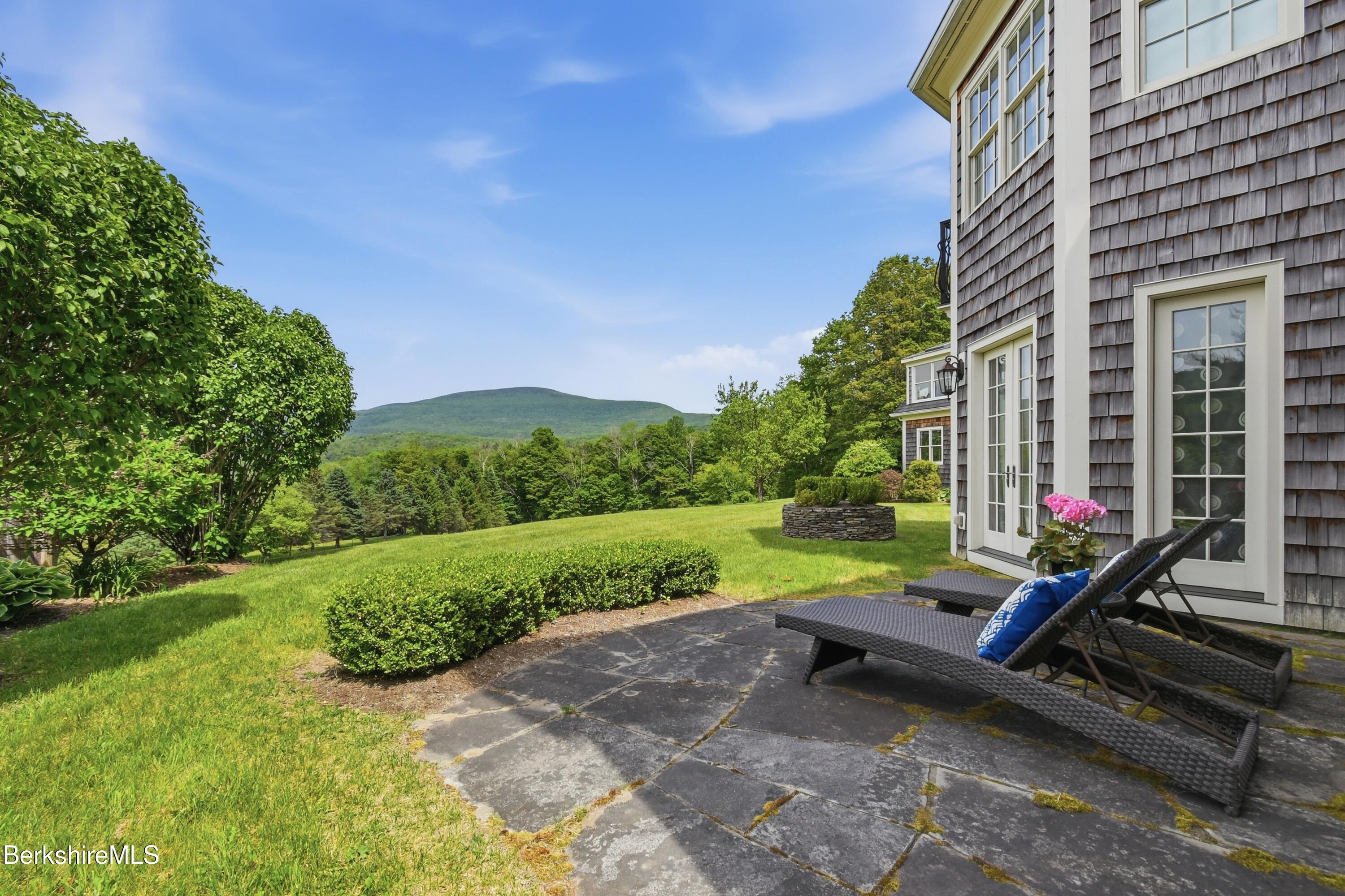 136 Mallery Road New Ashford, MA 01237 - Photo 82 of 102 exterior