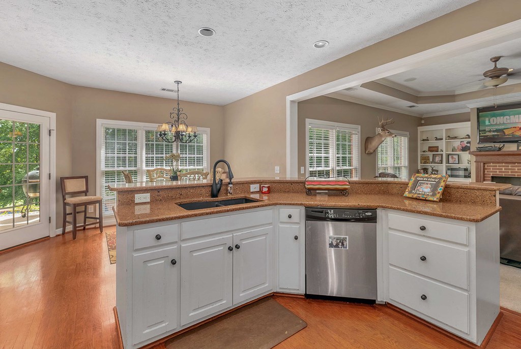 8041 Innisbrook Court Columbus, GA 31909 - Photo 10 of 44 Gallery Image 10