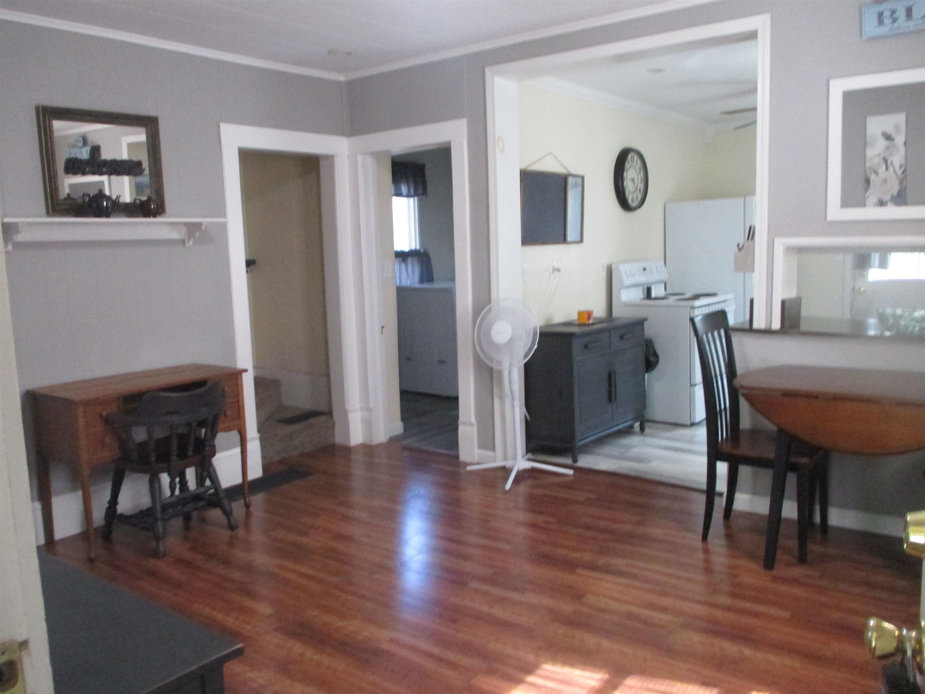 107 West Hall Street Shepherd, MI 48883 - Photo 7 of 20