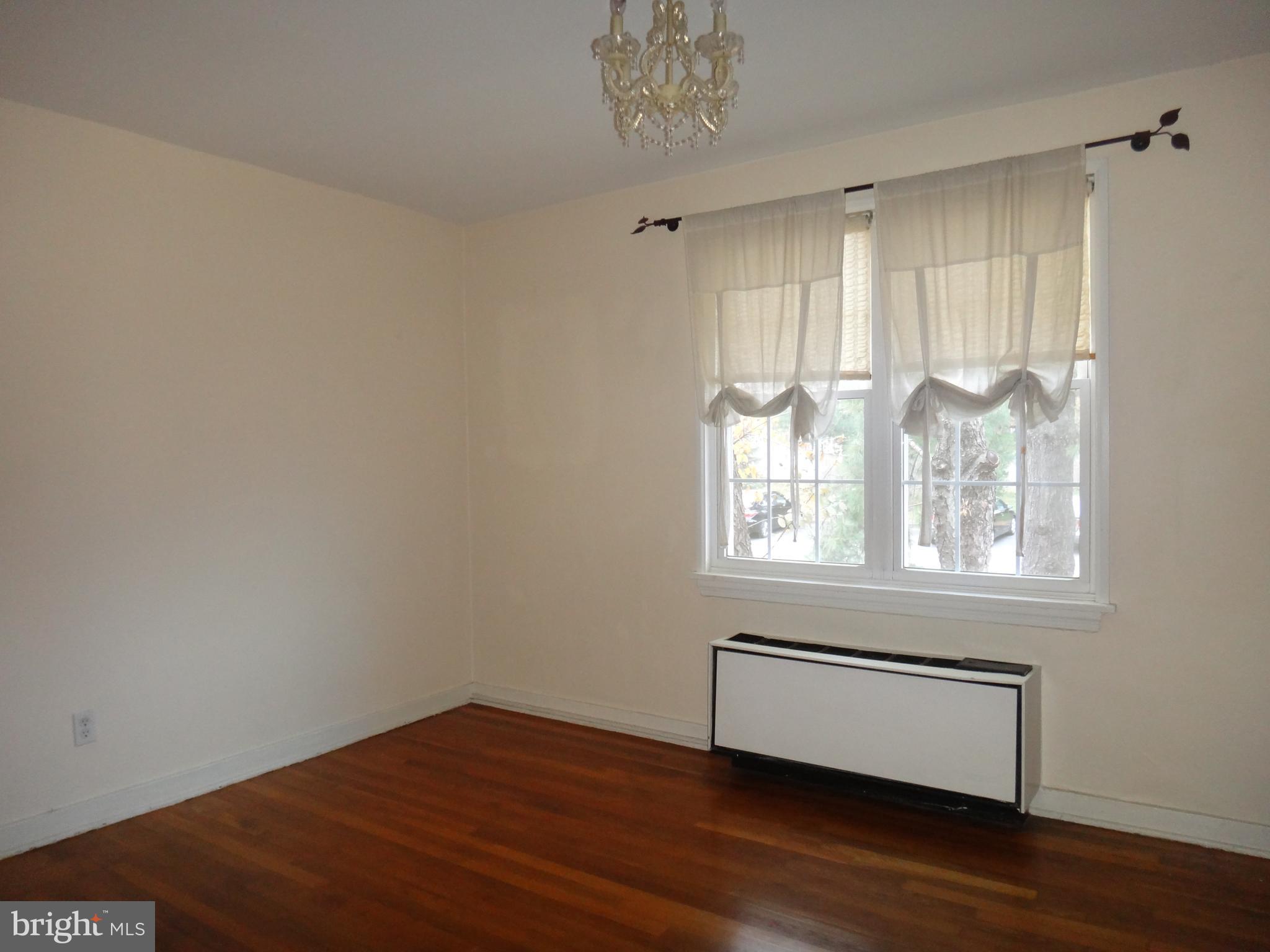 201 East Glebe Road, Unit C Alexandria, VA 22305 - Photo 6 of 11