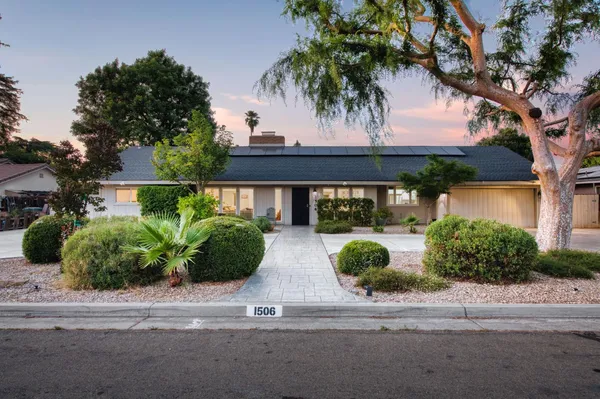 $749,000 | 1506 West Browning Avenue, Fresno, CA 93711