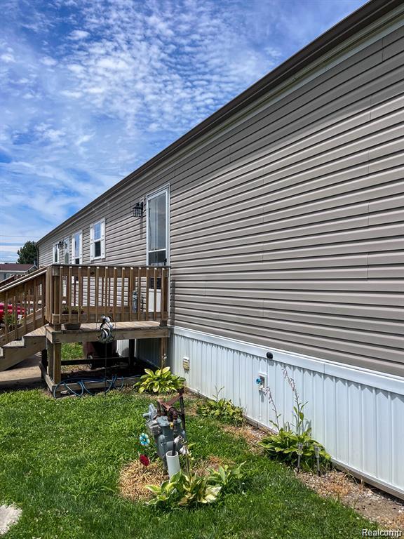 321 Prairie Circle Carleton, MI 48117 - Photo 18 of 20