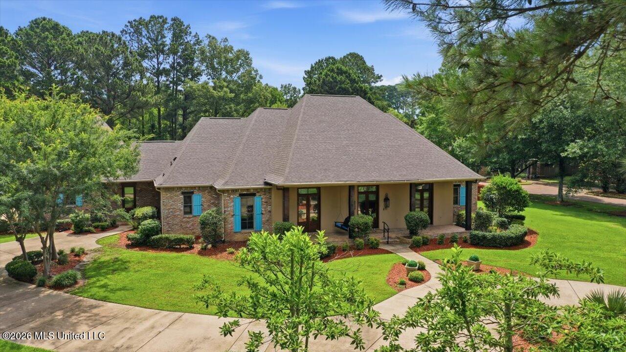 1 Eastbrooke Circle Madison, MS 39110 - Photo 4 of 127 22-1 Eastbrooke Cir _ Hometoursms.com