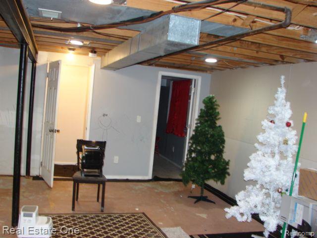 27880 Evergreen Road Lathrup Village, MI 48076 - Photo 29 of 29