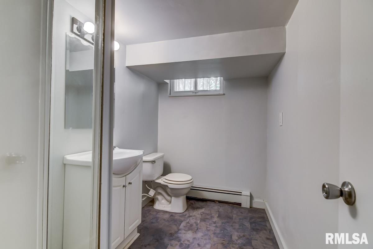 1014 West Edwards Street Springfield, IL 62704 - Photo 30 of 33 Gallery Image 30