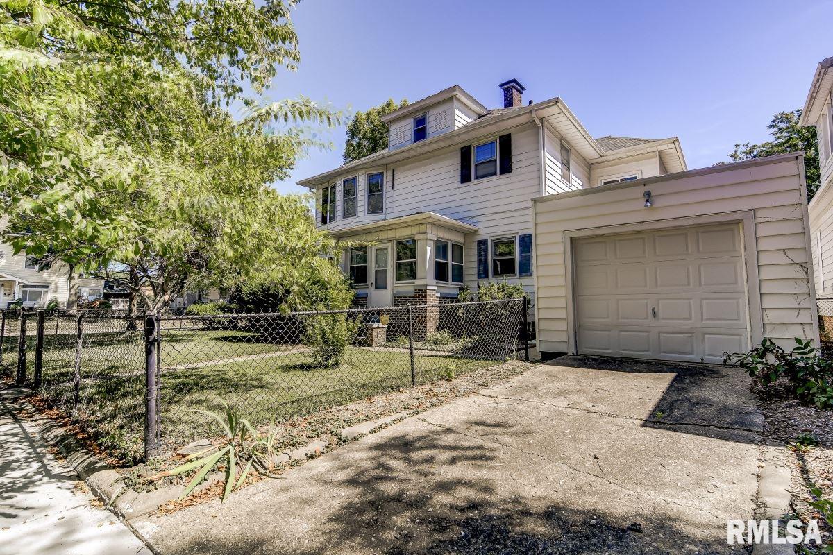 1014 West Edwards Street Springfield, IL 62704 - Photo 31 of 33 Gallery Image 31