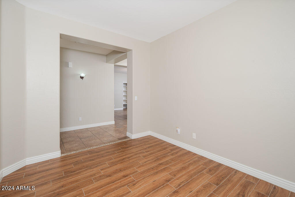 15427 West Redfield Road Surprise, AZ 85379 - Photo 27 of 41 Gallery Image 27