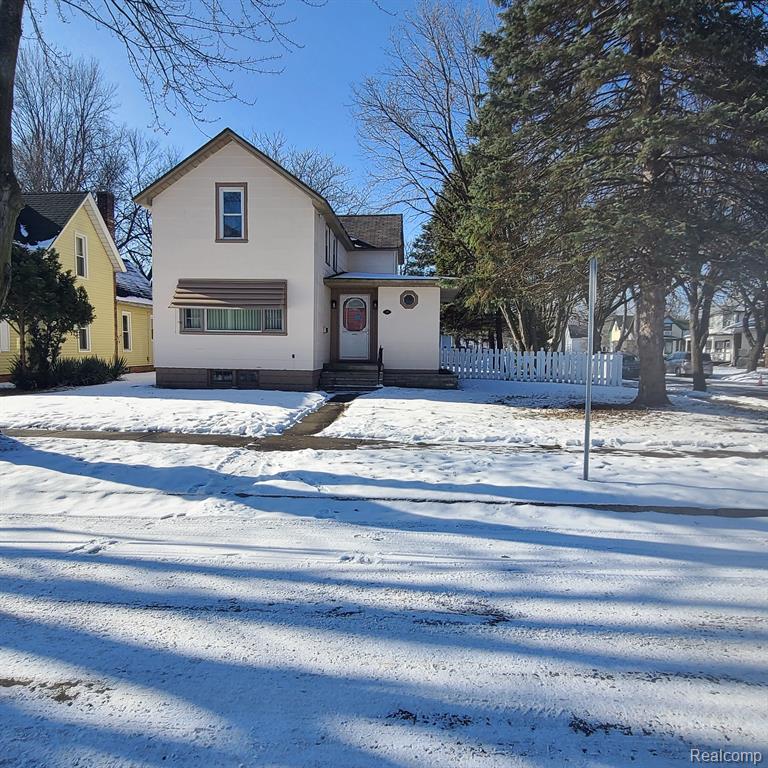39 Stapleton Street Mount Clemens, MI 48043 - Photo 1 of 43 Gallery Image 1