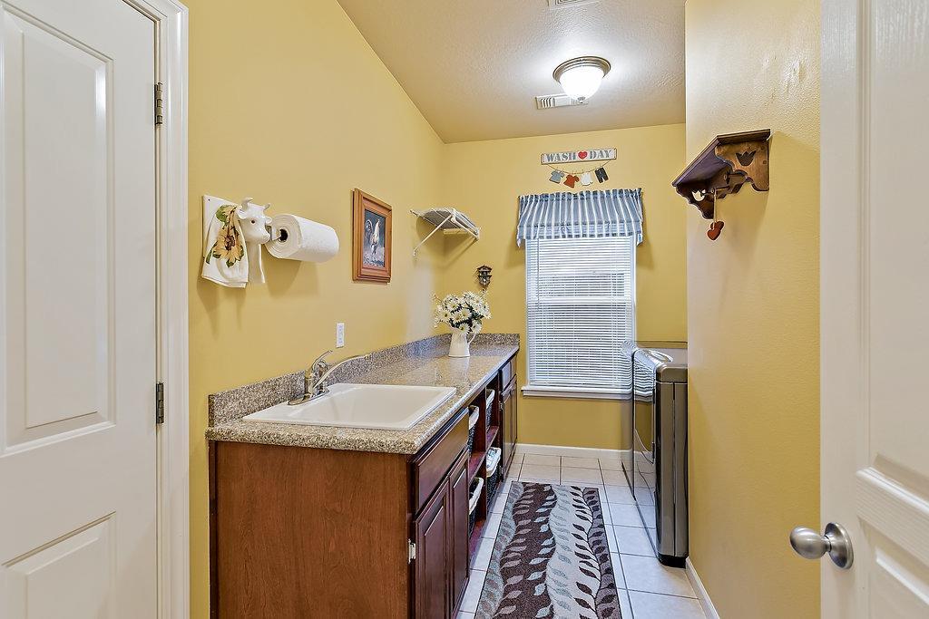 923 St Andrews Way Eagle Point, OR 97524 - Photo 22 of 32 Additional Photo