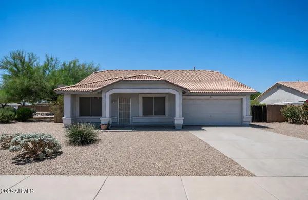 $365,000 | 861 West 13th Avenue, Apache Junction, AZ 85120