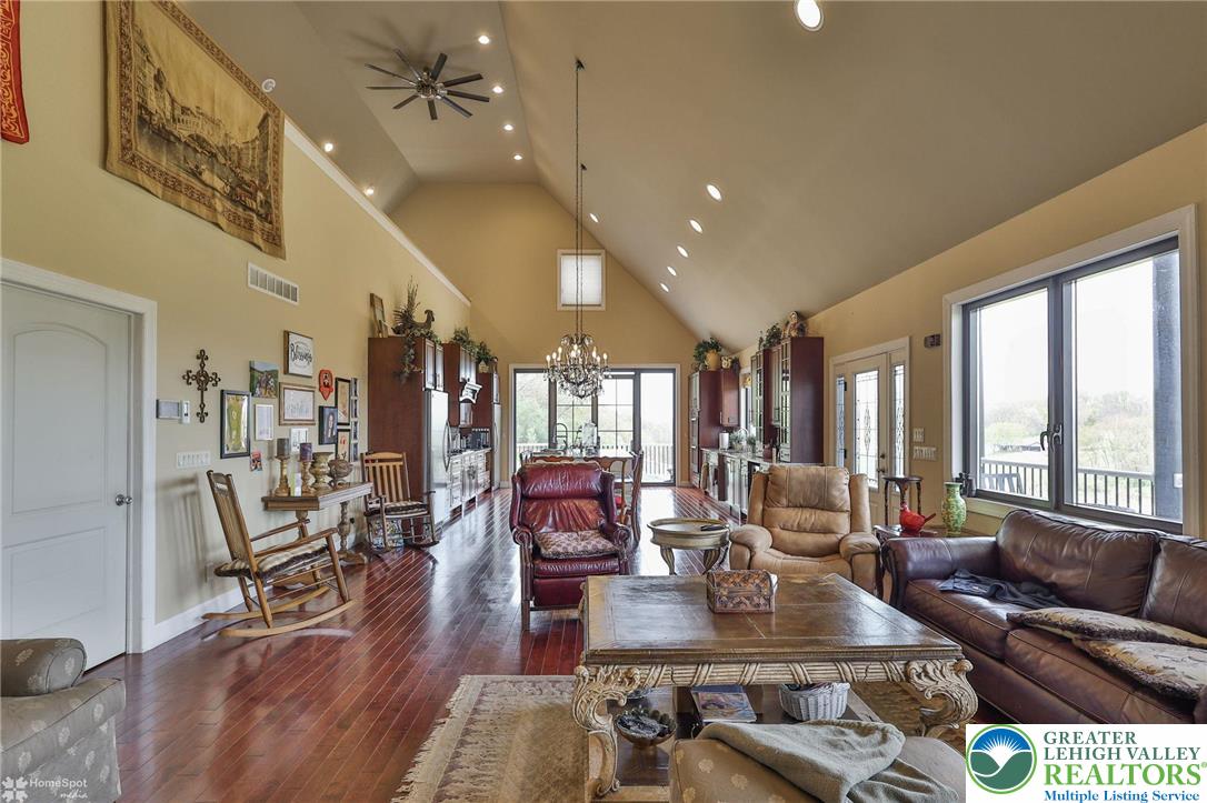 8728 Cardinal Road Kempton, PA 19529 - Photo 11 of 50 Gallery Image 11
