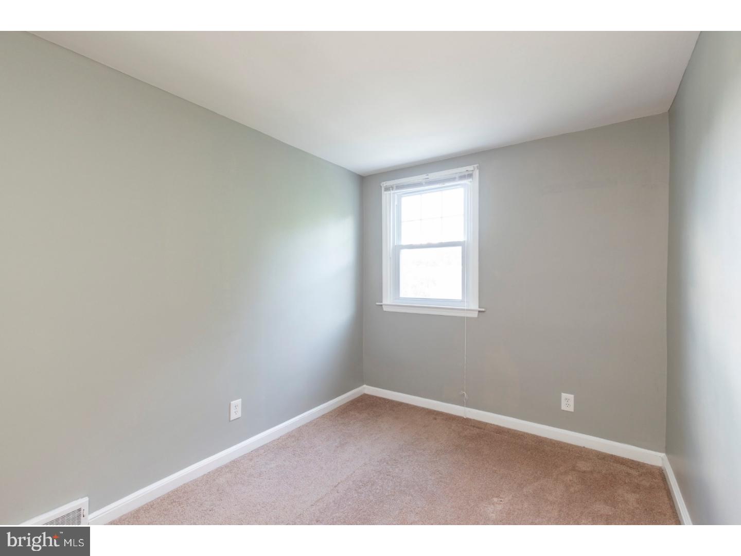 793 Bennington Road Folcroft, PA 19032 - Photo 13 of 25 Bedroom 2