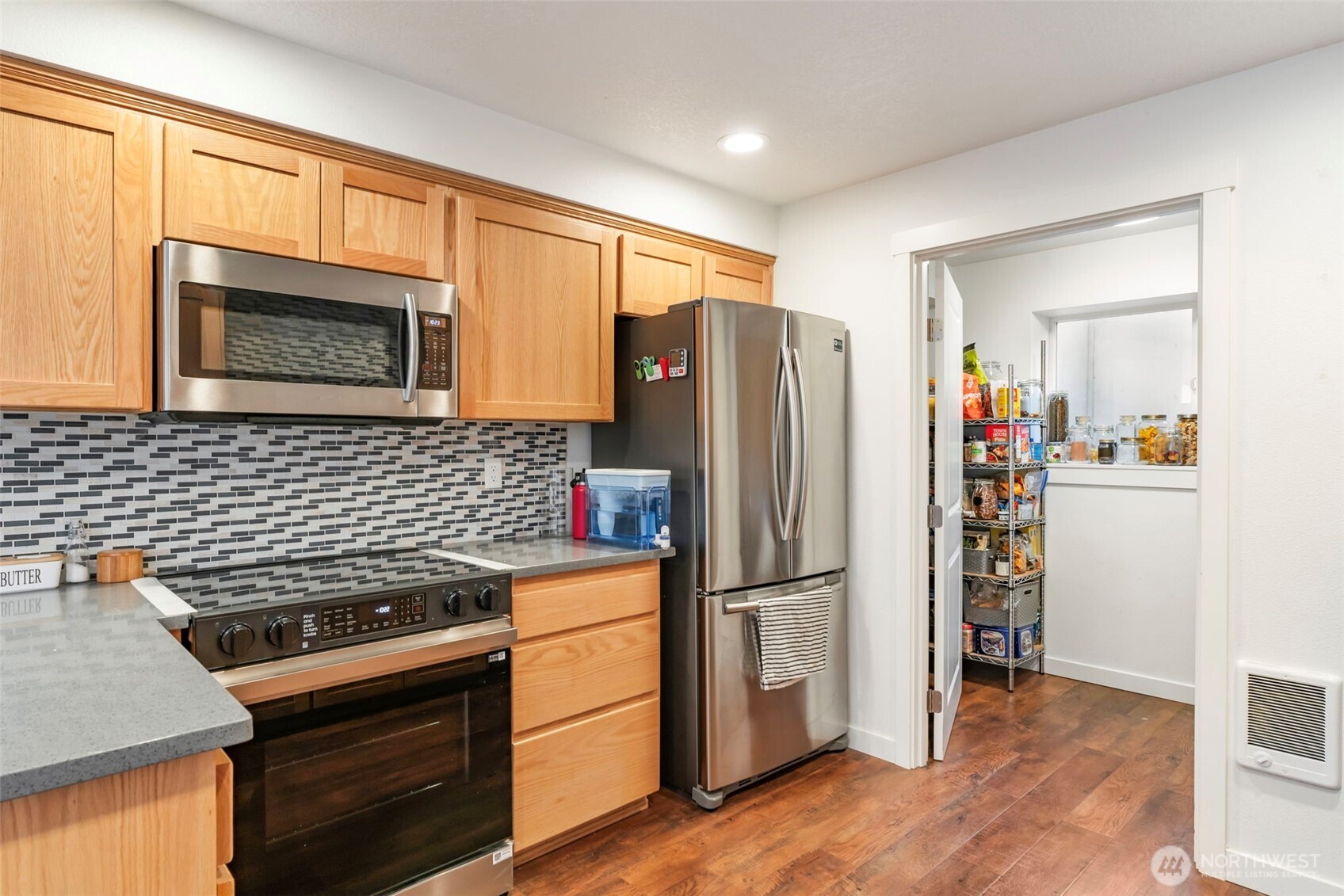 115 Spring Hill Road Longview, WA 98632 - Photo 10 of 40