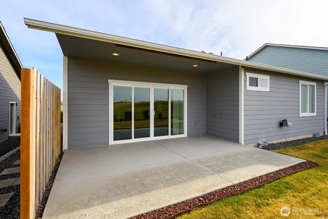 $319,900 | 6549 Highway 262, Unit 5, Othello, WA 99344