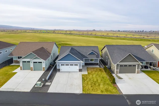 $319,900 | 6549 Highway 262, Unit 5, Othello, WA 99344