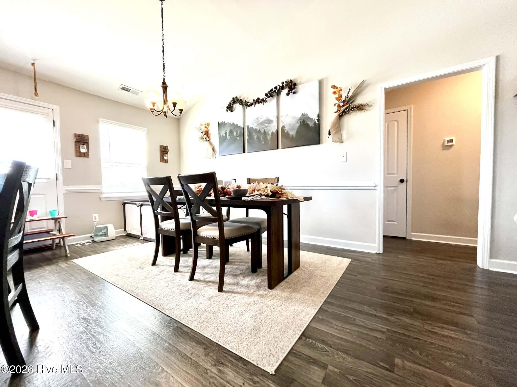 216 Trophy Ridge Drive Richlands, NC 28574 - Photo 4 of 14 0bae5080-1ef4-4176-ae2c-2a49d0646629