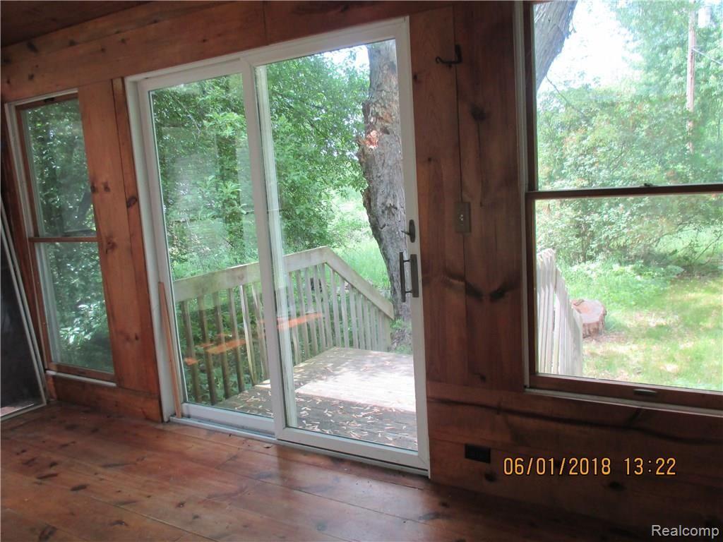 4949 Millis Road North Branch, MI 48461 - Photo 12 of 24 IMG_3184.JPG