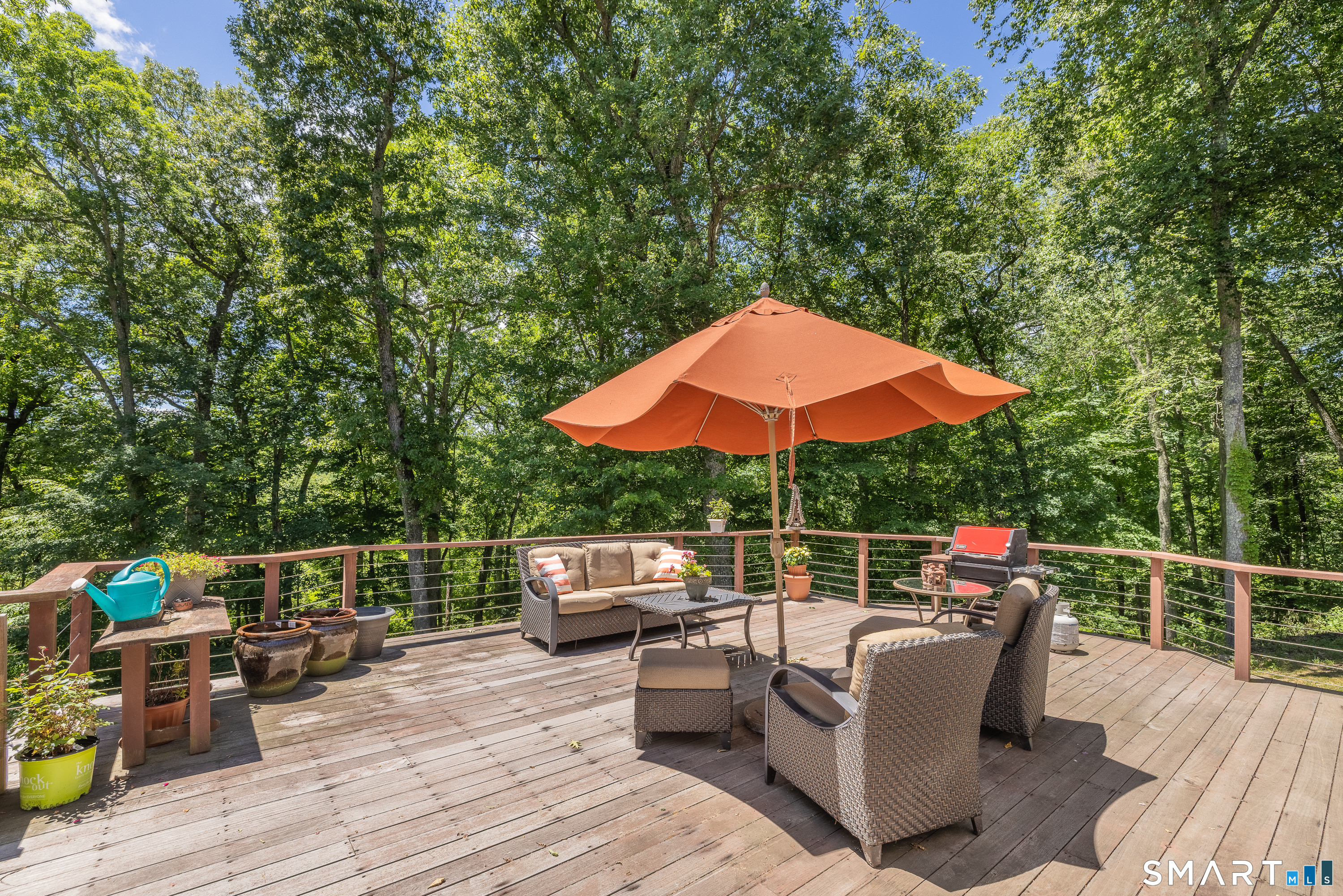 17 Sweet Meadow Road Newtown, CT 06470 - Photo 36 of 40
