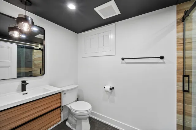 $925,000 | 221 Olesen Drive, Naperville, IL 60540