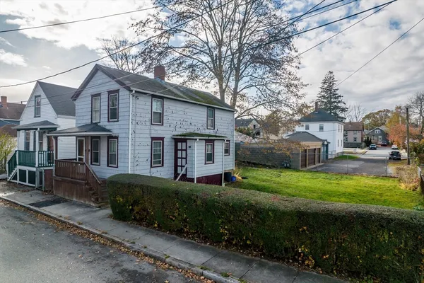 $389,000 | 19 Jenney Street, New Bedford, MA 02740