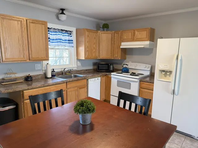 $140,000 | 47 New Jersey Street, Millinocket, ME 04462