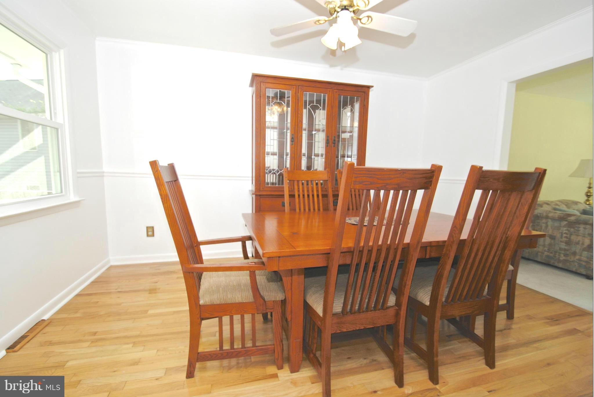 533 Wilson Road Annapolis, MD 21401 - Photo 4 of 21 Another view of the dining room!