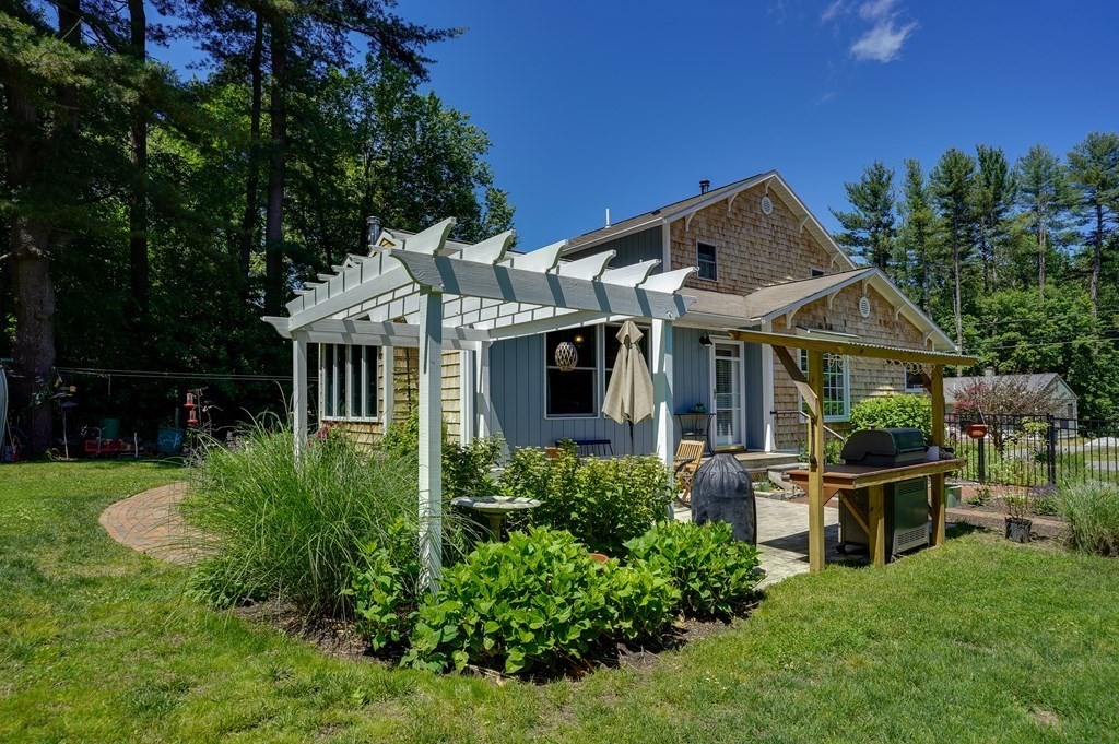 42 Fernbrook Road Northborough, MA 01532 - Photo 32 of 38 Gallery Image 32