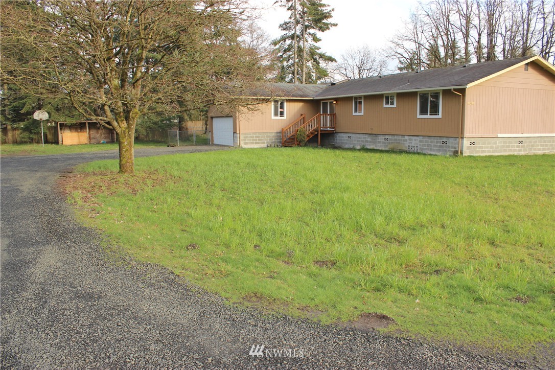 18240 Applegate Street Southwest Rochester, WA 98579 - Photo 2 of 20