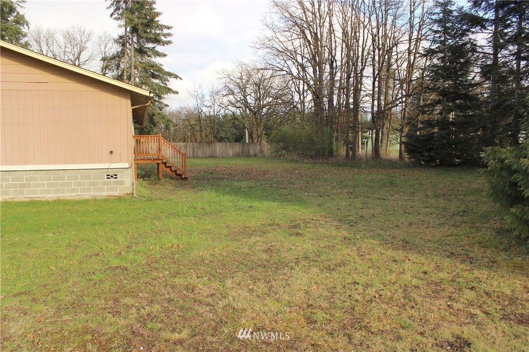 18240 Applegate Street Southwest Rochester, WA 98579 - Photo 3 of 20