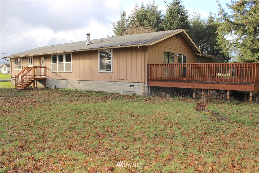 18240 Applegate Street Southwest Rochester, WA 98579 - Photo 5 of 20