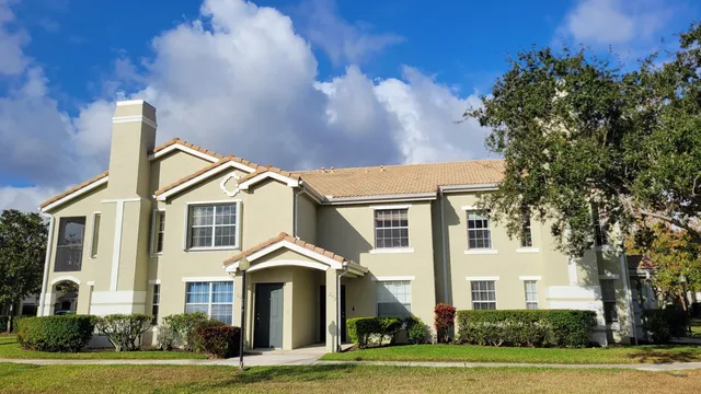 $1,800 | 122 Southwest Peacock Boulevard, Unit 12203, Port St. Lucie, FL 34986